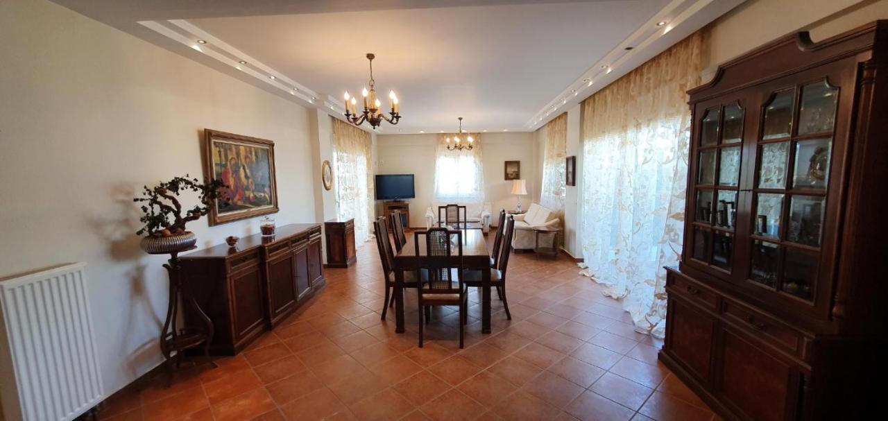 Athenian Luxury Villa In Glyfada Exteriör bild