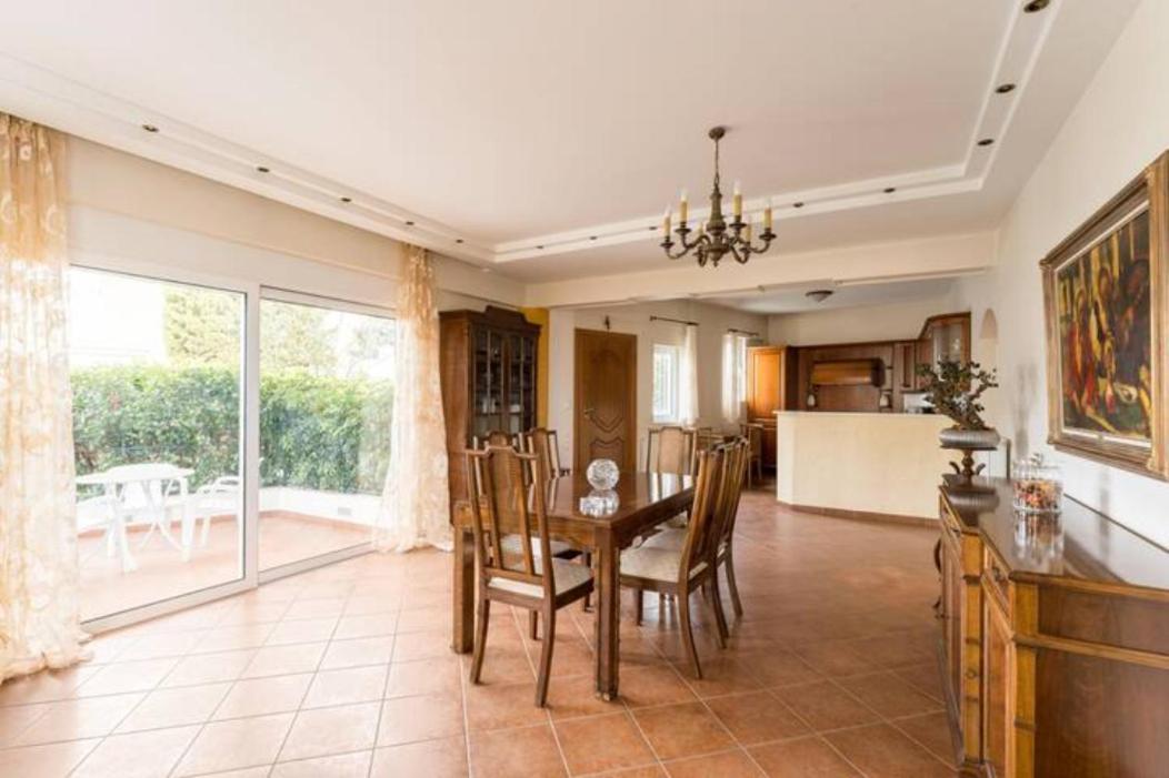 Athenian Luxury Villa In Glyfada Exteriör bild