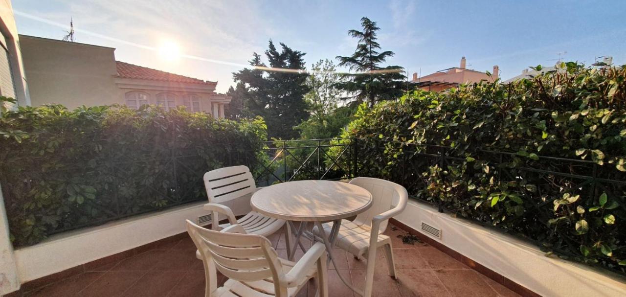 Athenian Luxury Villa In Glyfada Exteriör bild
